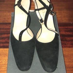 Gucci black suede heels size 7.5b